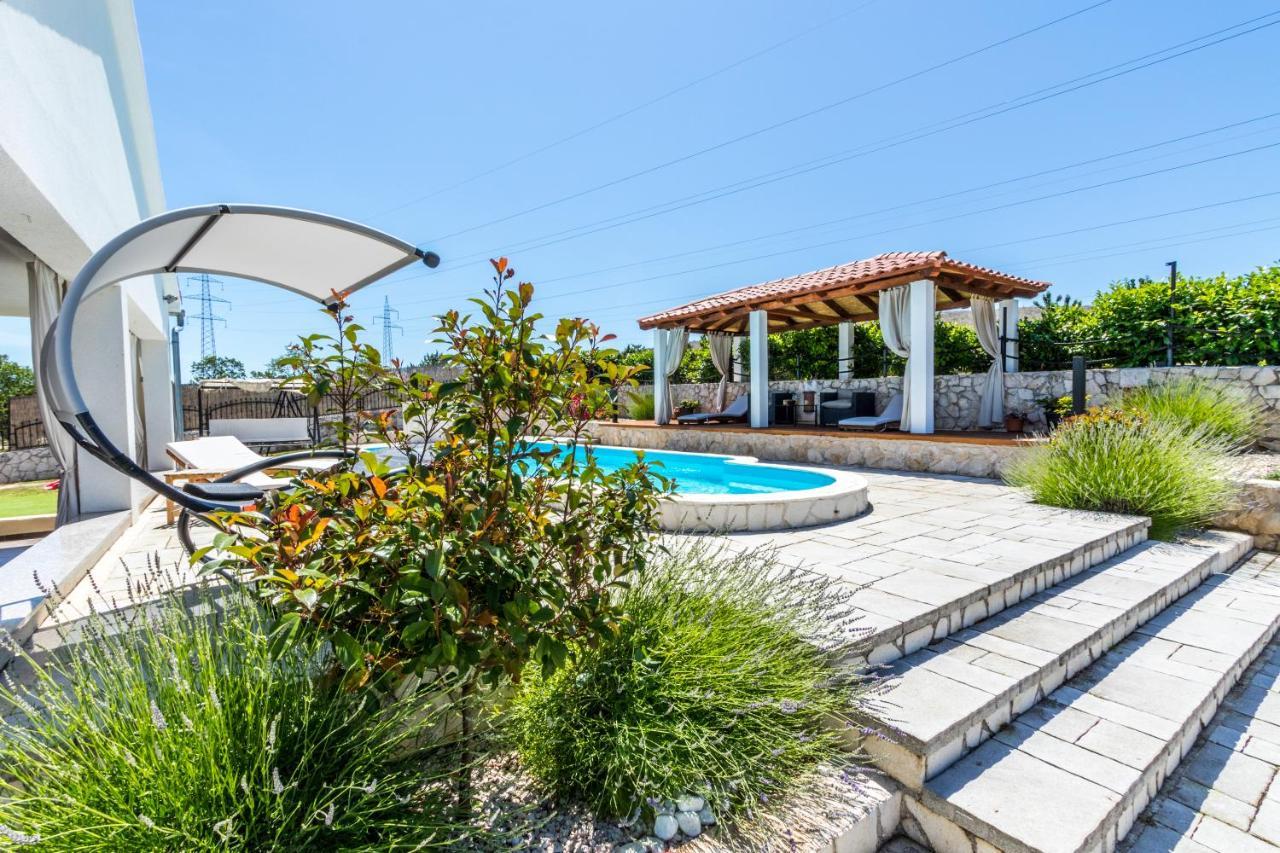 Villa Marijan *